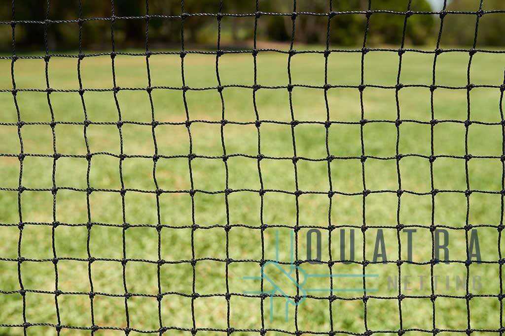Heavy Duty 9ply Bird Netting with Reinforced Edging - Black - Image 4